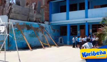 Unos-21-mil-colegios-en-peligro-de-caerse