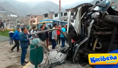 Accidente-vehicular-en-Pasamayito-deja-5-muertos-y-26-heridos