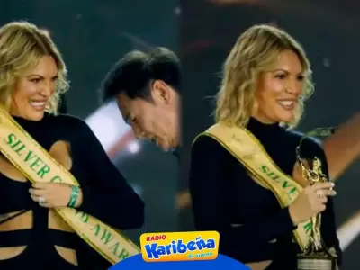 JESSICA-NEWTON-RECIBE-PREMIO-EN-EL-MISS-GRAND-INTERNATIONAL-2023