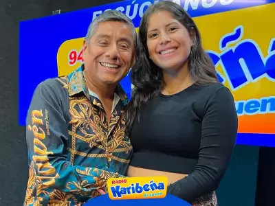 Walter Yaipn y Maria Sofia cantan juntos