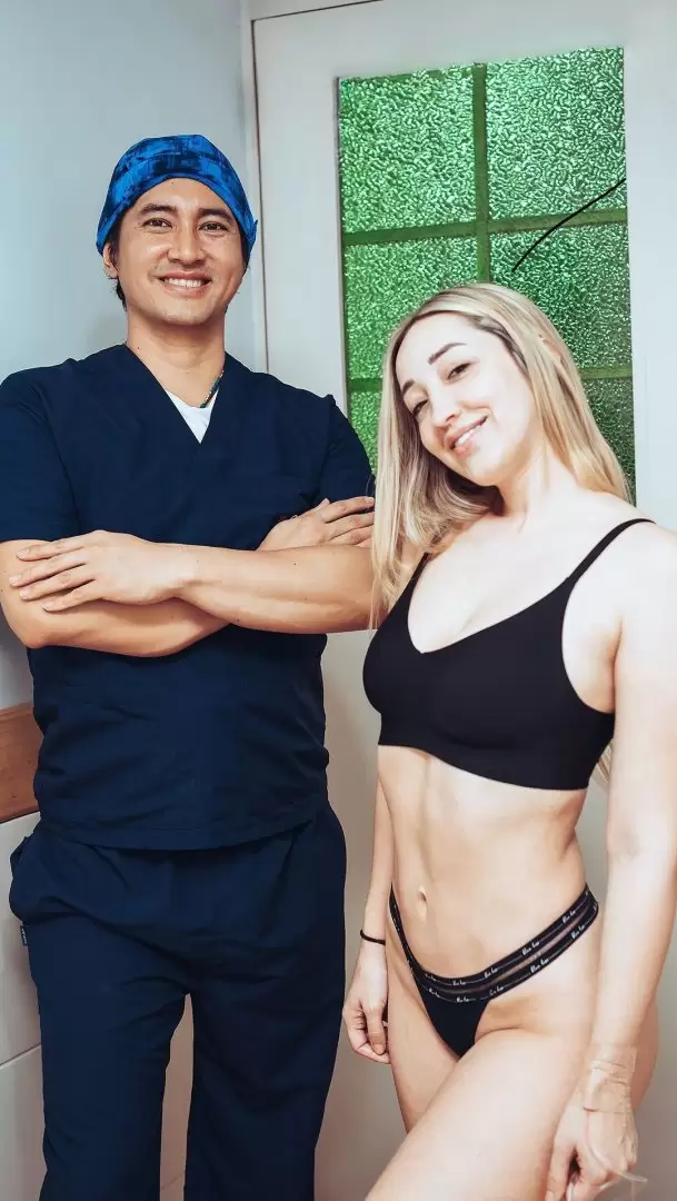 Publicidad de Romina Gachoy con el Dr. Fong. (Foto: Instagram)