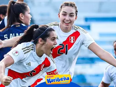 Seleccin peruana femenina sub20 contra Brasil