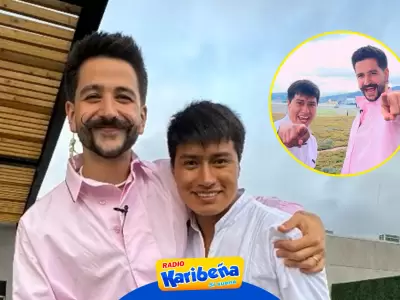 Tiktoker cusqueo Waldir Maqque y Camilo cocinan juntos papa a la huancana.