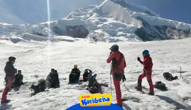 Encuentran cadver momificado de montaista en el nevado Huascarn