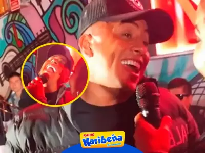 Christian Cueva cantando tema de Marisol