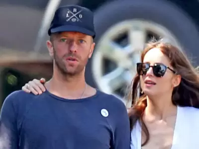 Dakota Johnson y Chris Martin terminaron