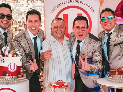 Tony Rosado celebra su cumpleaos junto a Los Villacorta