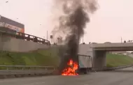 Atencin! Cierran la Panamericana Norte por incendio de camin de gaseosas en el valo Naranjal