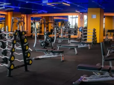 Hombre muere en Smartfit