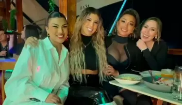 Yahaira Plasencia, Paula Arias, Brunella Torpoco y Angie Chvez juntas