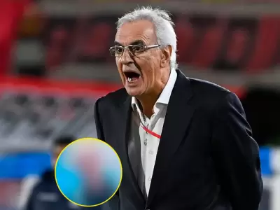 Jorge Fossati enfrenta crticas y la posibilidad de ser reemplazado como DT de la Seleccin.