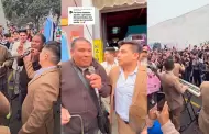 Orquesta Candela apoya a persona con discapacidad en las calles de Lima: "Seguiremos haciendo ms"