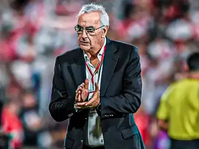 Jorge Fossati enojado con la seleccin peruana