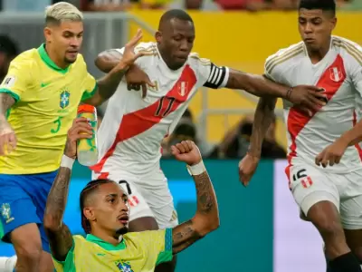 Per cae 4-0 ante Brasil en las Eliminatorias para el Mundial 2026.