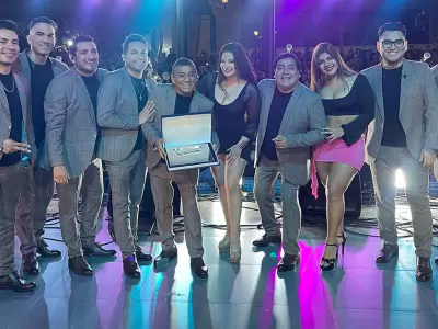 Hermanos Yaipn celebran reconocimiento como embajadores de radio Karibea.