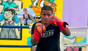 Pantera Zegarra anuncia su retiro del box, pero volvera para una pelea con Jonathan Maicelo.