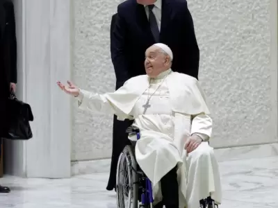 Papa Francisco sufri cada en su residencia