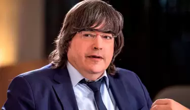 Jaime Bayly preocupa tras revelar que tiene un bulto en el estmago.