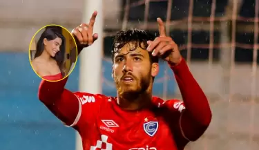 Beto da Silva muestra su amor por Ivana Yturbe dedicndole su gol.