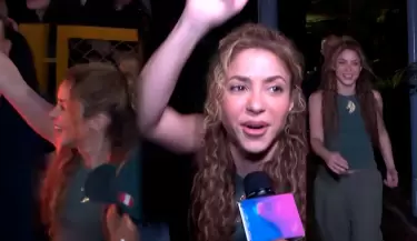 Shakira aterriza en Lima y deja claro sus ganas por un plato peruano.