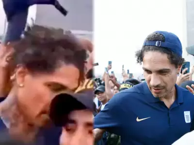 Paolo Guerrero sufre robo de gorra en el recibimiento de Alianza Lima.