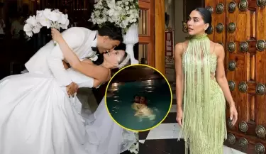 Alejandra Baigorria y Vania Bludau fueron captadas en la piscina de la fiesta de la boda.
