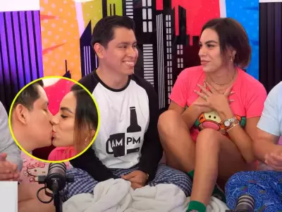 Aida Martnez sorprendi besa a Billy Yaipn de Orquesta Candela