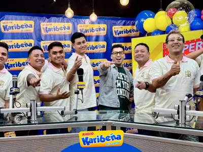Los Tigres de la Cumbia estrenaron "Vuelve a m" EN VIVO en 'El Sper Show'.