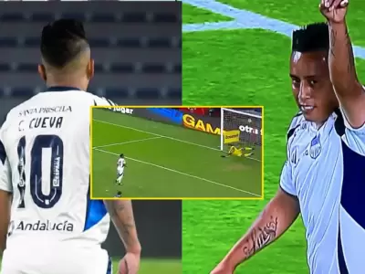 Christian Cueva anot su primer gol con Emelec.