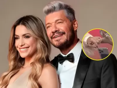 La modelo fue invitada al podcast de su mnager y le preguntaron por su anillo de diamantes.