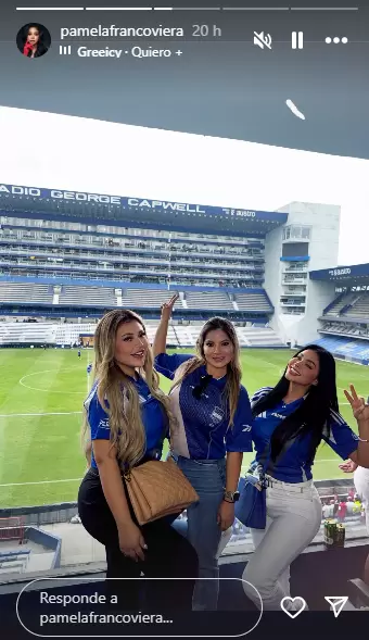 Pamela Franco luce camiseta del Sport Emelec