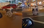 Hombre en silla de ruedas es captado circulando a gran velocidad en Los Olivos: "Se pasa la luz roja"
