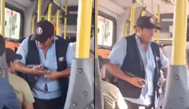 Cobrador utiliza POS para cobrar pasajes en bus