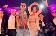 Se robaron suspiros! Paul Michael le canta a Pamela Lpez en Fiesta Karibea