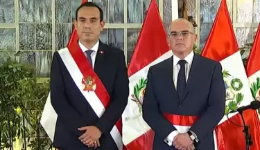 Ernesto lvarez Miranda jurament como presidente del Consejo de Ministros del gobierno de Jos Jer.