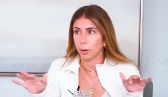 Andr Silva vive emotivo homenaje y se conmueve al recordar a su madre.