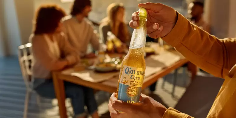 Campaña "Toma chela, toma chill" de Backus