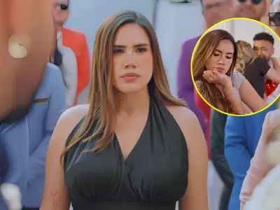 Darinka Ramrez vuelve a causar revuelo al protagonizar videoclip de Los Conquistadores de la Salsa.