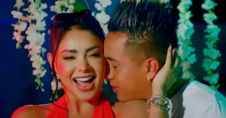 Christian Cueva esta muy feliz con Pamela Franco