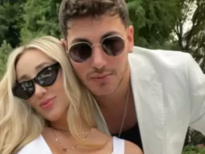 Jean Paul Santa Mar�a le respondi� a su esposa Romina Gachoy