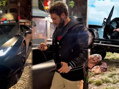 Nicola Porcella causa furor con los autos de lujo que maneja en M�xico.