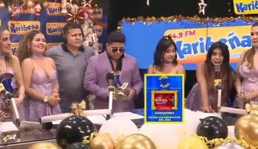 Papill�n se impone en los Premios Karibe�a 2025 y conquista la Mejor Colaboraci�n del A�o con 'Me enamor�' junto a Estrella Torres,