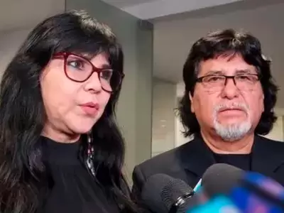 Rossy War encontr� comprometedores chats de su esposo Tito Mauri con otras