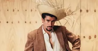 Christian Cueva desea que Agua Marina toque en su boda con Pamela Franco