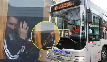 Lionel Messi roba miradas en plena V�a Expresa y causa furor entre pasajeros del Metropolitano.