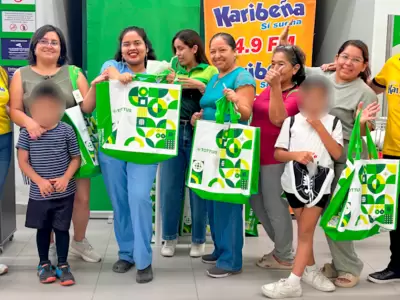 Karibe�a entreg� premios en Tottus Izaguirre.