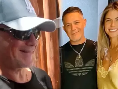 Alejandro Sanz es consultado por saliditas con la peruana Stephanie Cayo