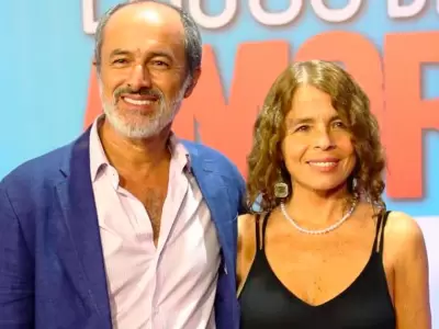 Carlos Alc�ntara se habr�a separado de su esposa Jossie Lindley