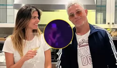 Stephany Cayo y Alejandro Sanz protagonizan tierno beso.