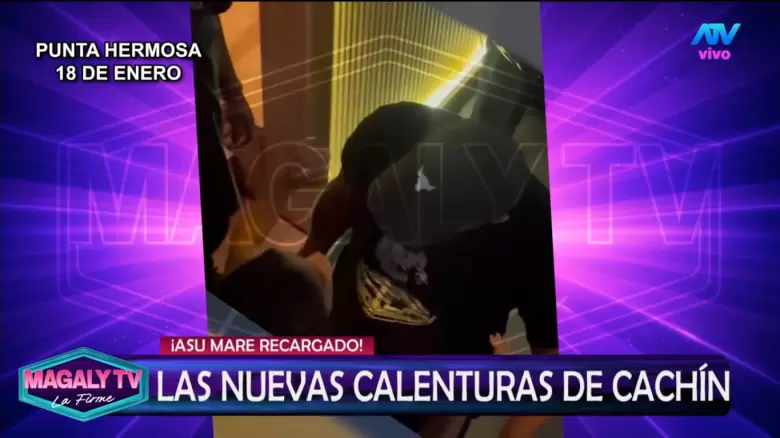 Carlos Alc�ntara se divierte de lo lindo soltero.